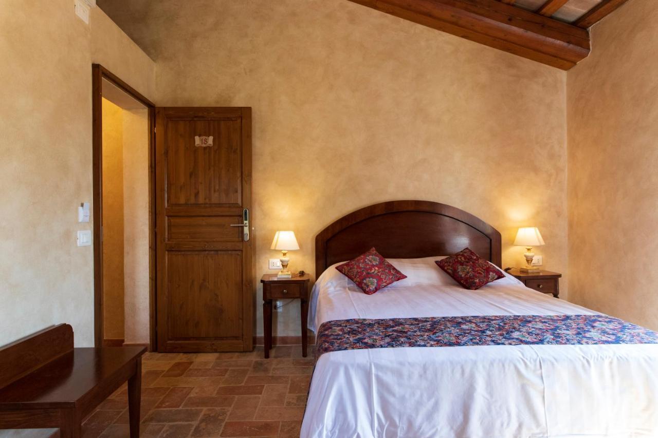 Locanda Di Montegiove Fano Εξωτερικό φωτογραφία